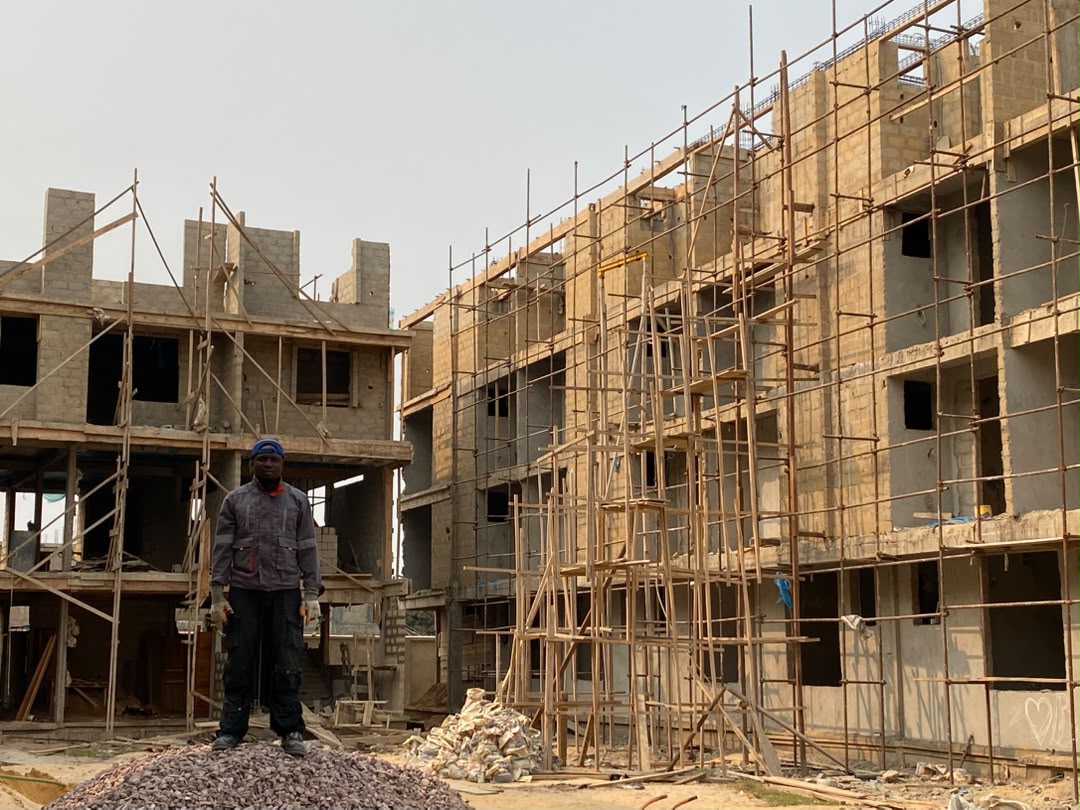 Chantier de construction suivi par les équipes GEERS
